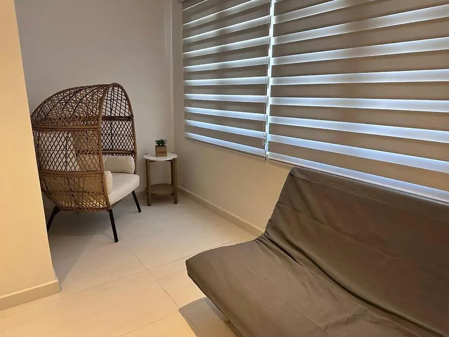 شقة Modern Poolside Getaway فاجاردو 0*,