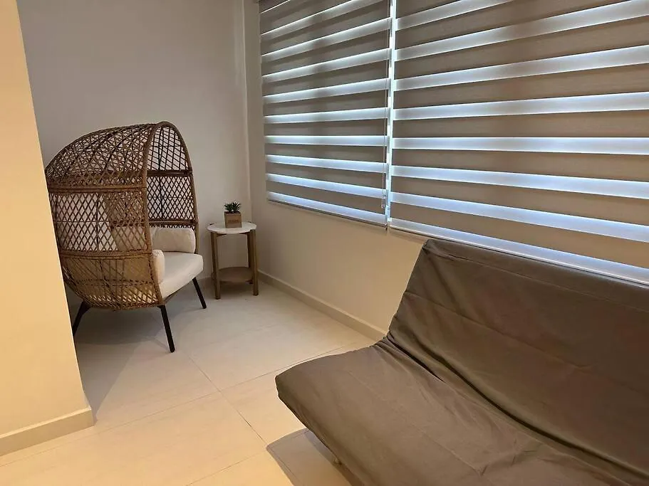 شقة Modern Poolside Getaway فاجاردو
